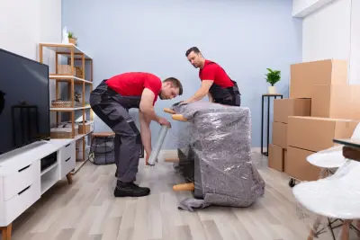 What you should know when hiring movers