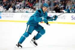 As Sharks’ Dickinson makes NHL debut, fellow top prospect waits his turn