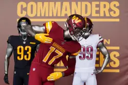 Trump threatens to hold up stadium deal if Washington Commanders don’t switch back to former name